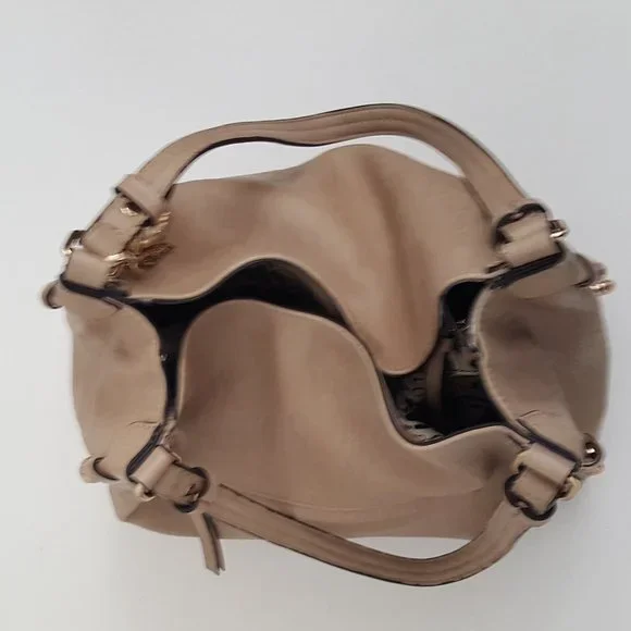 Jessica Simpson Light Blush Large Handbag Hobo Purse with Gold Studs and Strap - Picture 6 of 16